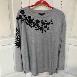 Simply Vera Gray Top